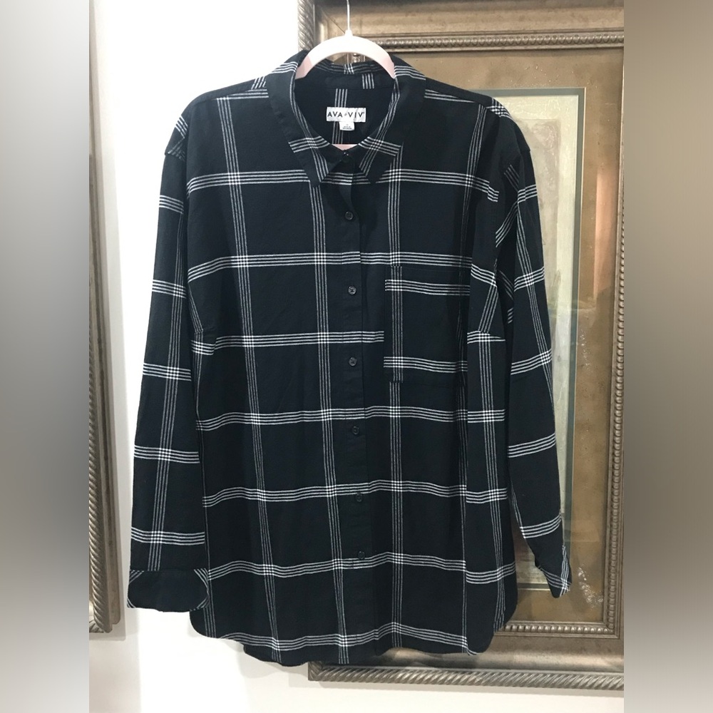Ava & Viv Black Button-Down Windowpane Shirt